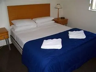 Beaches On Wave Street Aparthotel