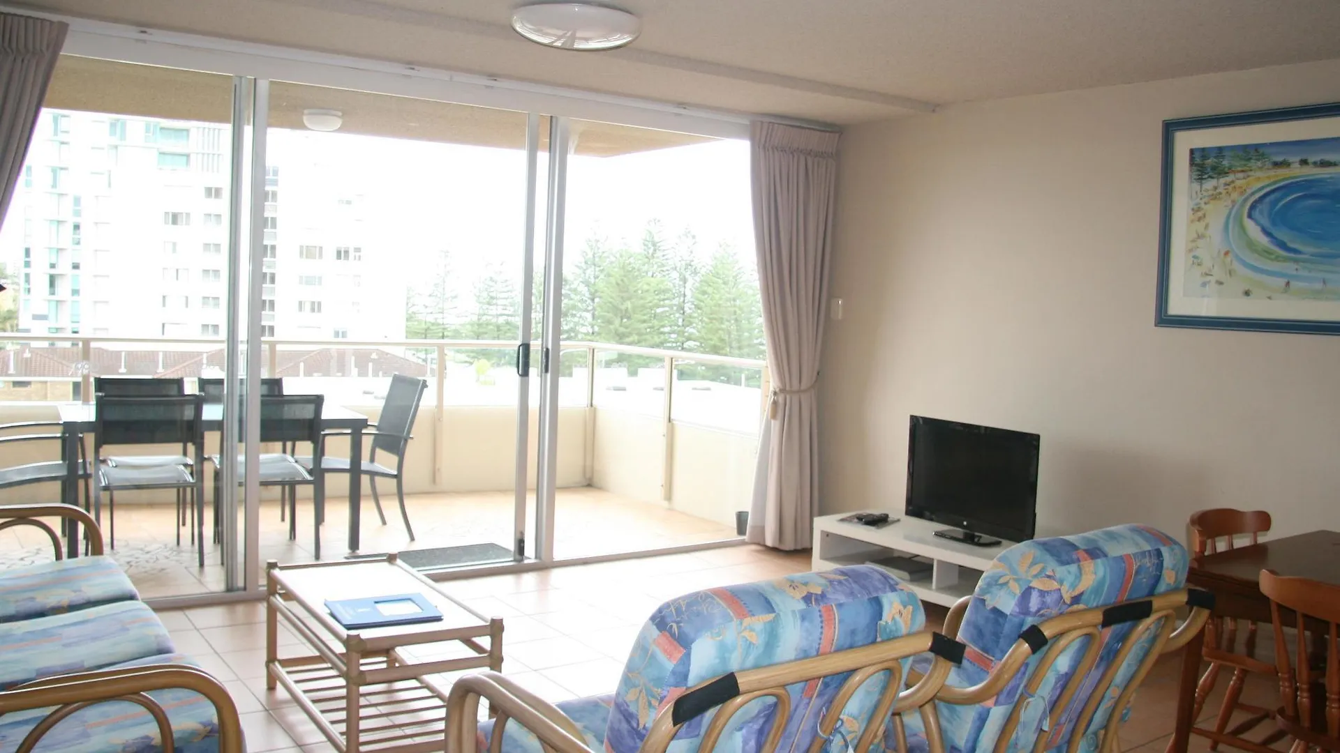 Wyuna Beachfront Aparthotel