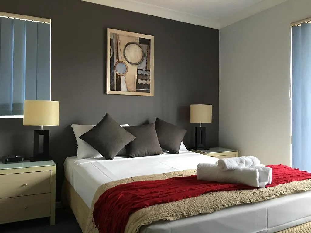 Santana Surfers Paradise Apart Otel Gold Coast