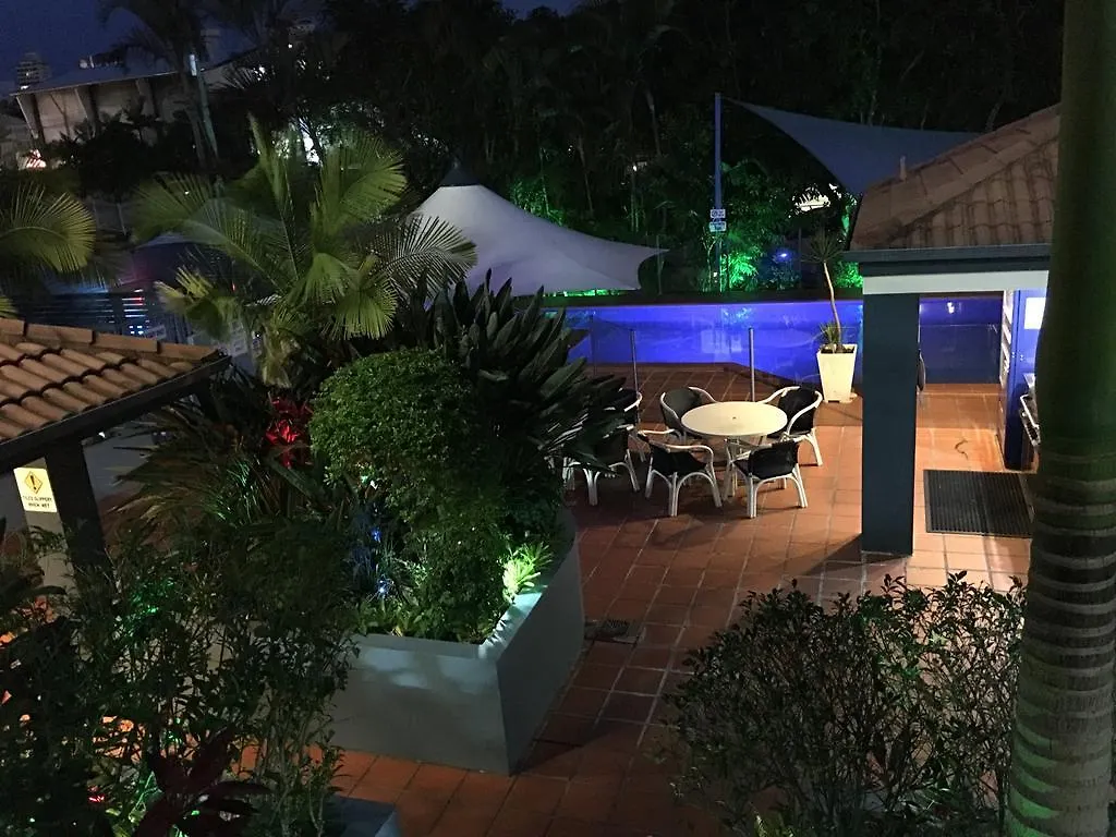 Santana Surfers Paradise Apart Otel