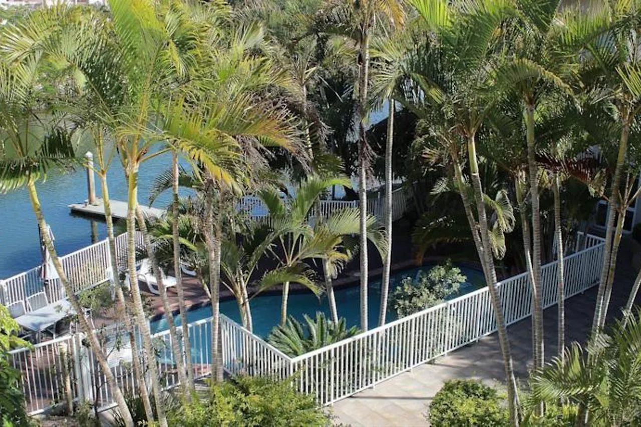 Aparthotel Surfers Del Rey