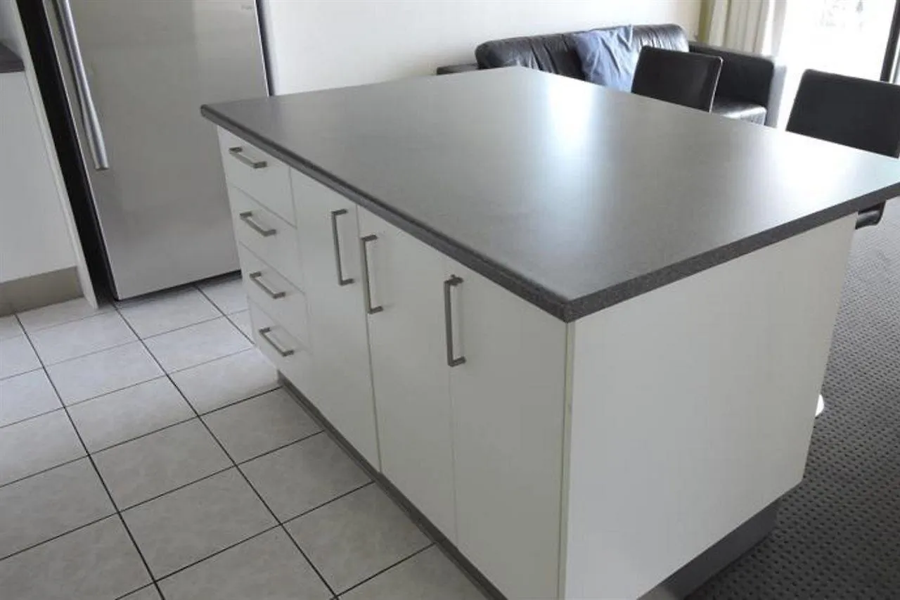 President - Absolute Beachfront Aparthotel Gold Coast