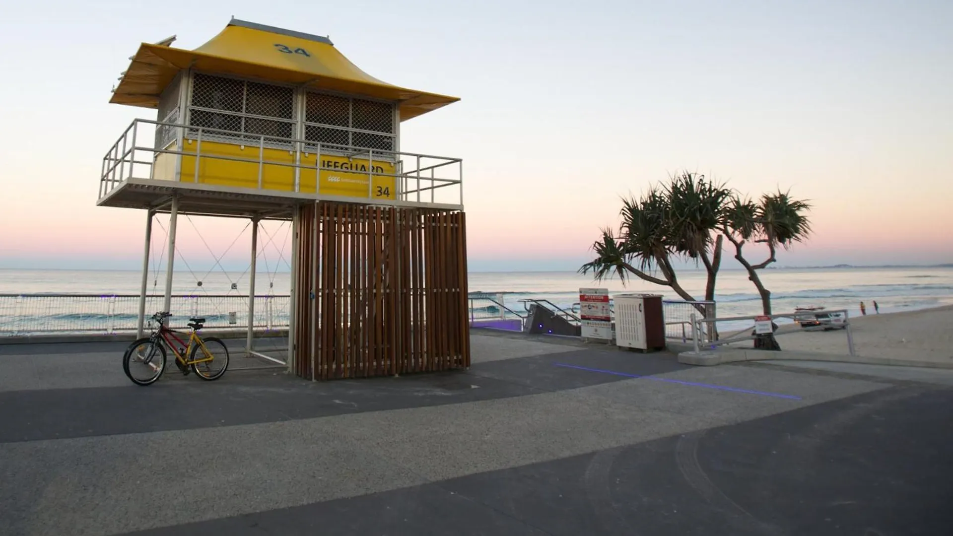 Soul Surfers Paradise 3 Bedroom Apartment