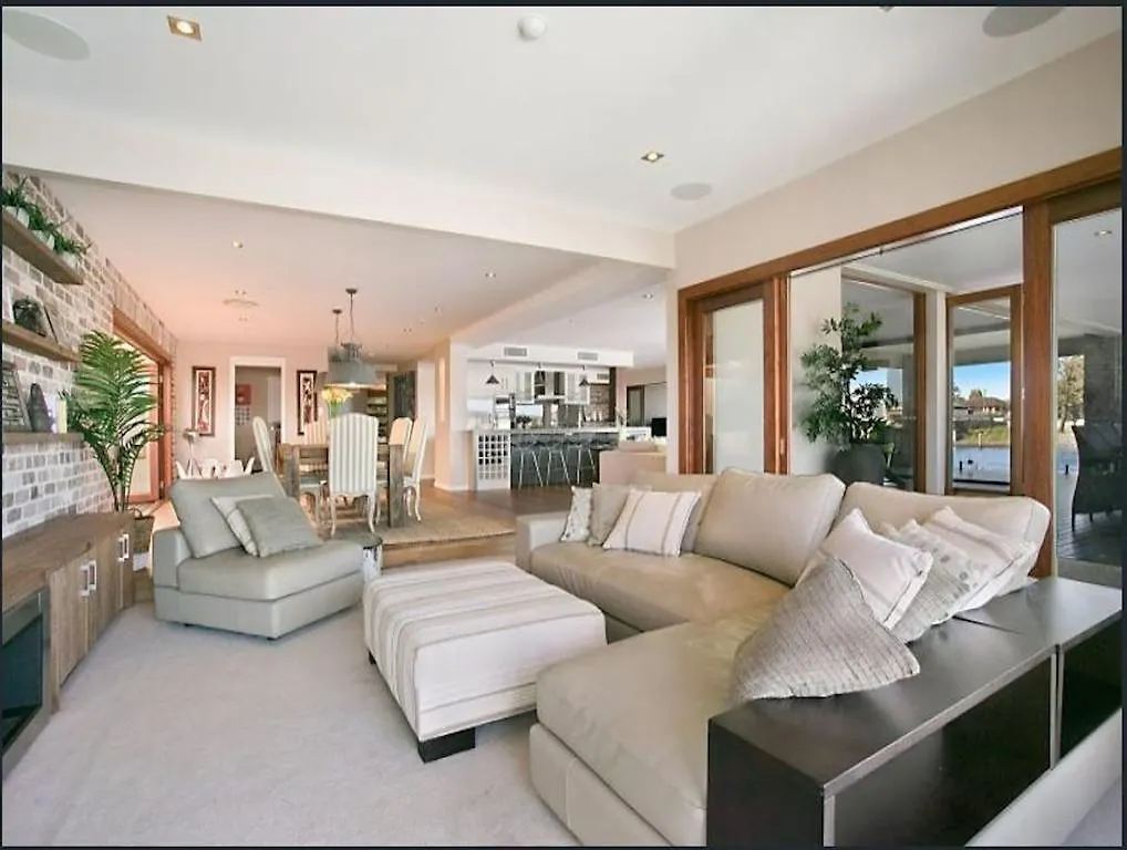 Holiday home Riverfront Dream Gold Coast