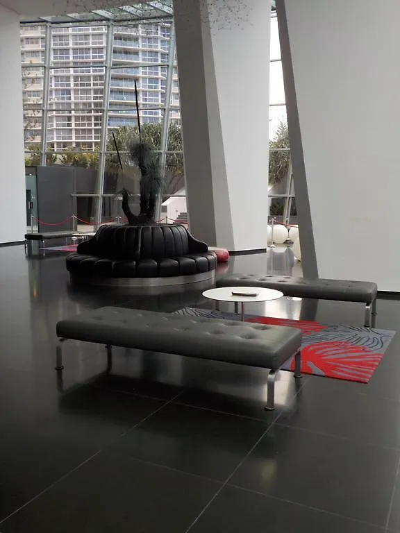 Hr Surfers Paradise - 4204 * غولد كوست