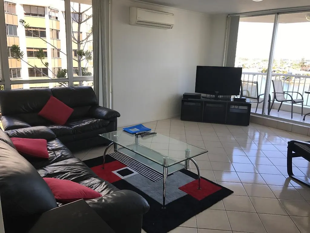Moorings On Cavill Surfers Paradise Aparthotel