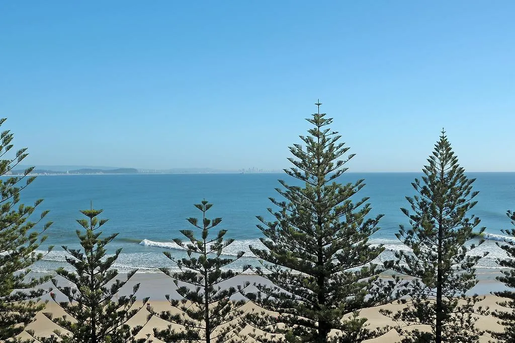 The Garland At Rainbow Bay * Gold Coast