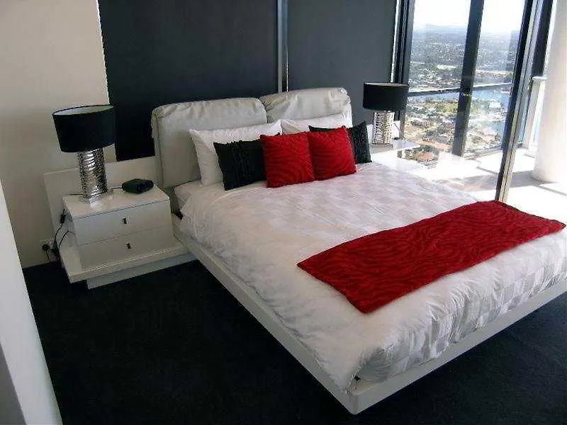 Mantra Circle On Cavill Aparthotel Gold Coast