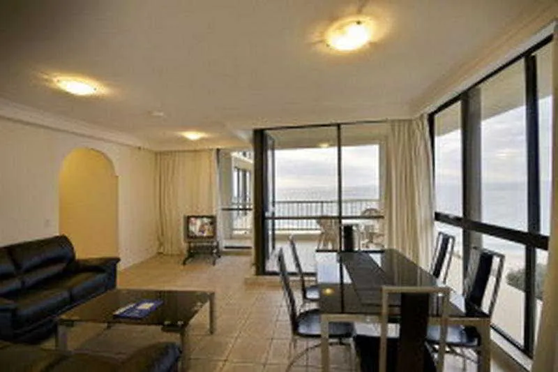 Capricorn One Beachside - Official Guldkusten