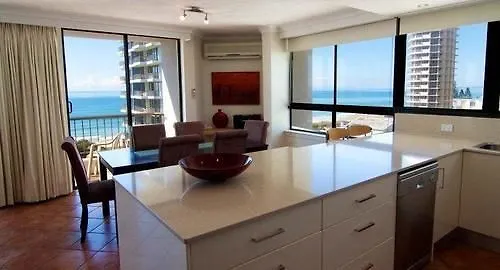 Carrington Court Aparthotel