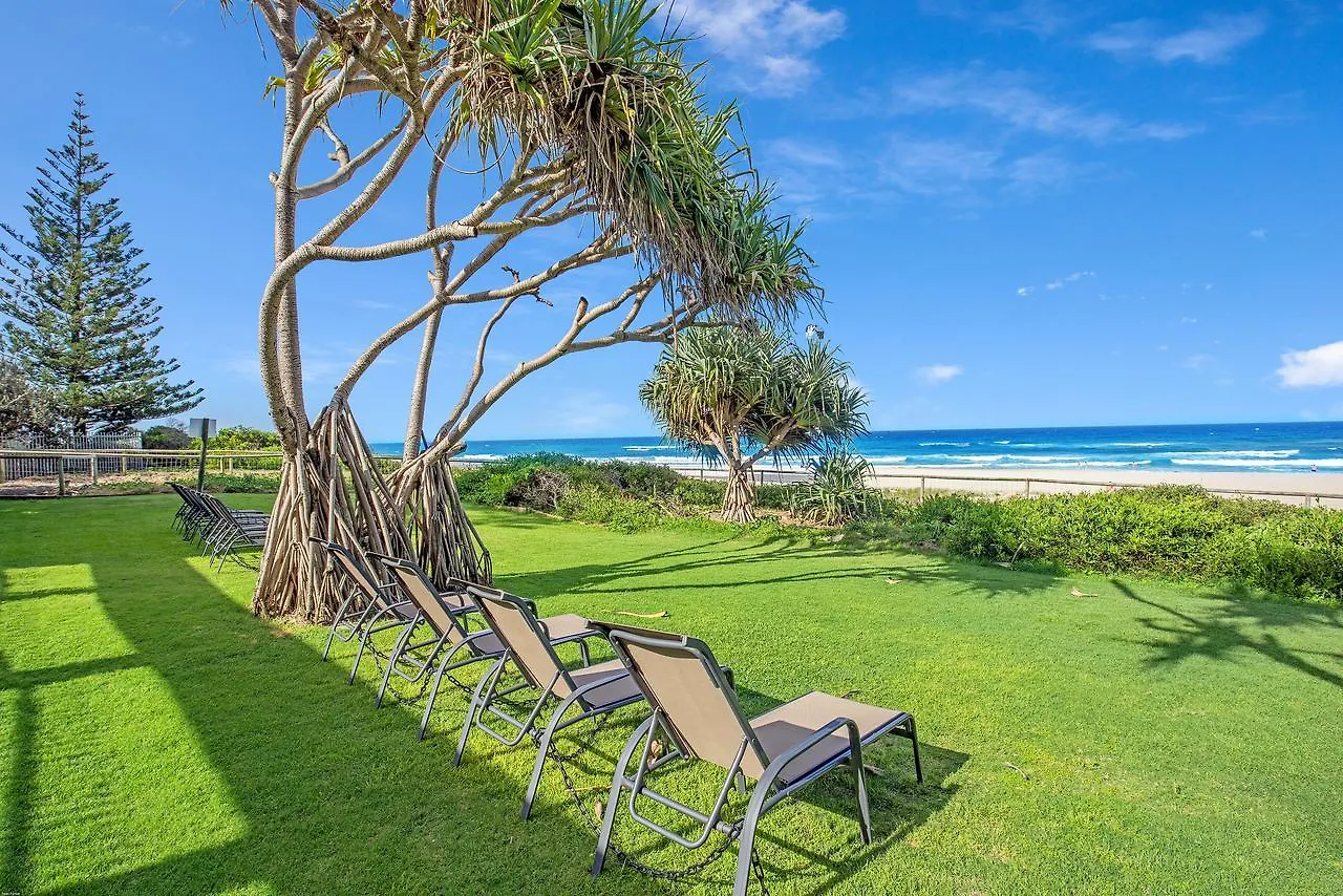 Aparthotel Surfers Aquarius On The