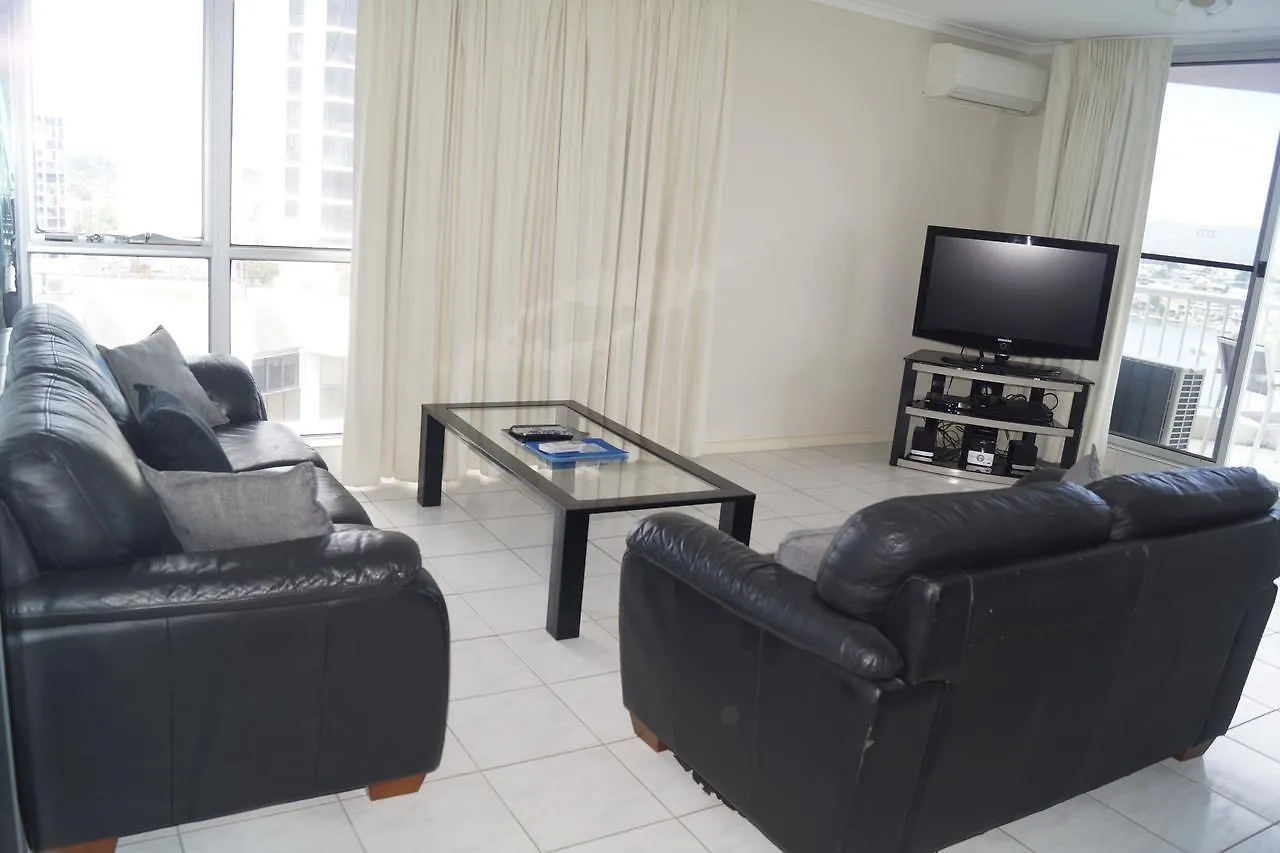 Aparthotel Moorings On Cavill Surfers Paradise