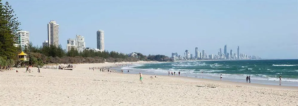 Bujerum On Burleigh Aparthotel