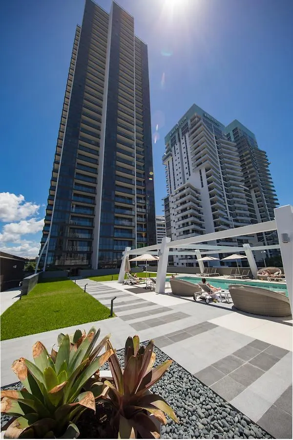 Daire Dayday Premier At 2663 Hwy, Broadbeach *
