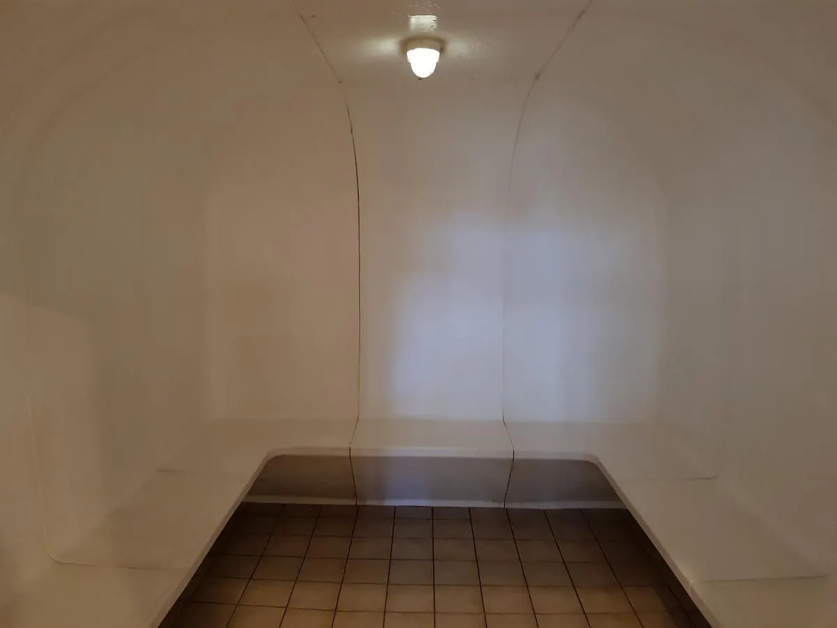 Surfers Legends Private Apartment Gold Coast