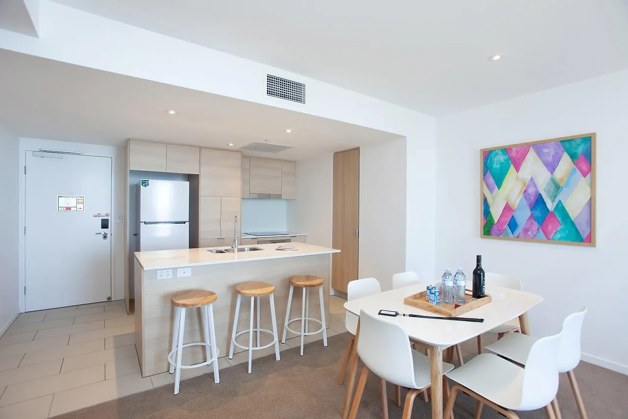 Apartment High Floor Ocean View Suites Broadbeach *