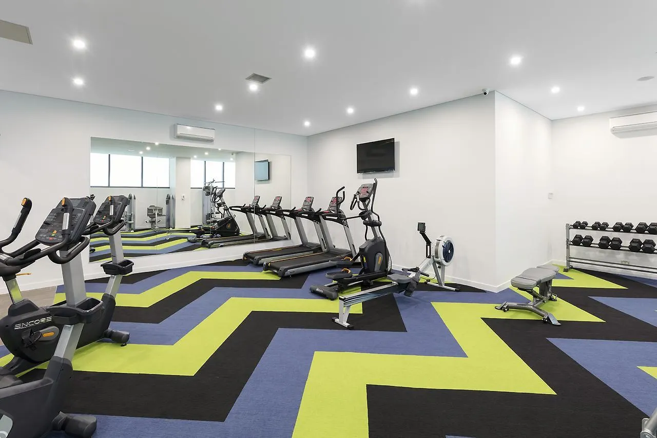 Meriton Southport