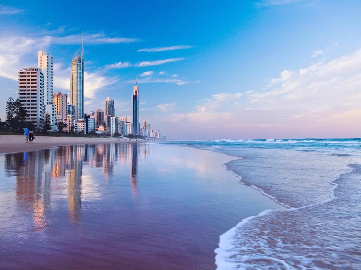 Apartment Queensland's Tallest Hamilton Avenue Surfers Paradise