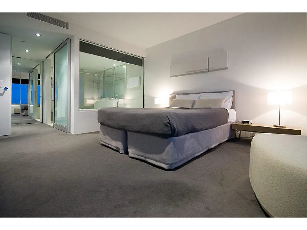 Apartment Queensland's Tallest Hamilton Avenue Surfers Paradise