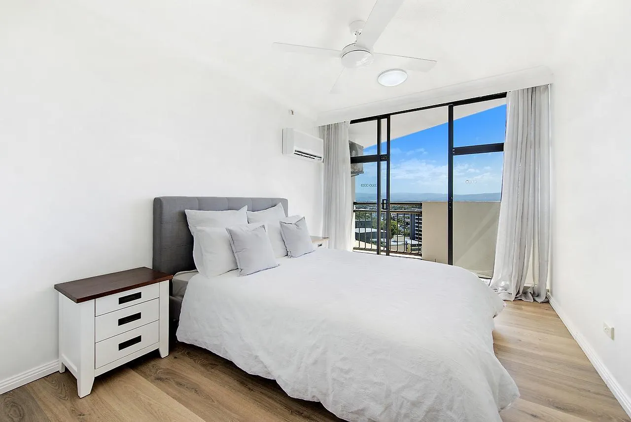 Apartment Surfers Beachcomber Private *