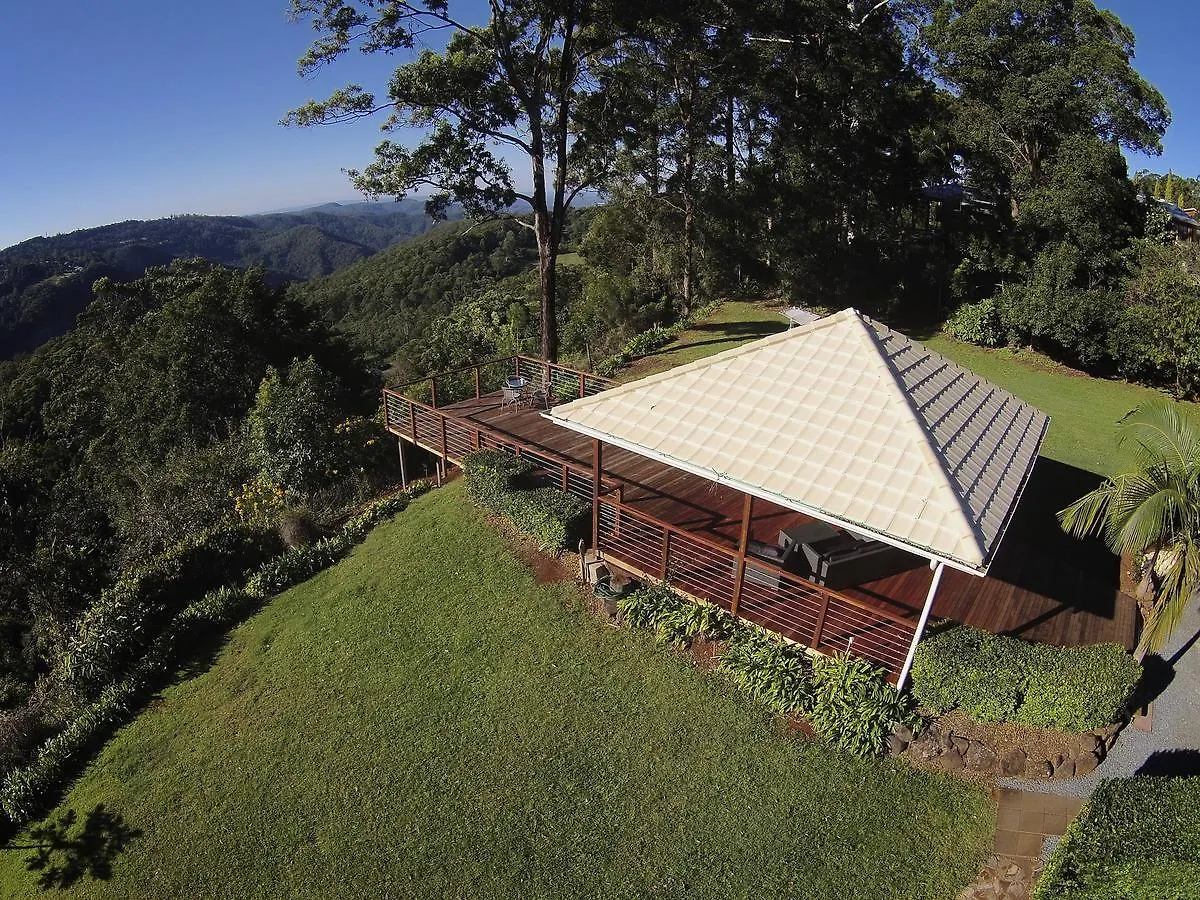 Escarpment Retreat & Day For Couples 5* Mount Tamborine