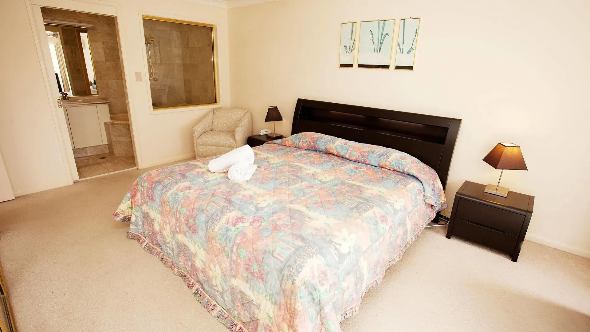 Isle Of Palms Resort 4*
