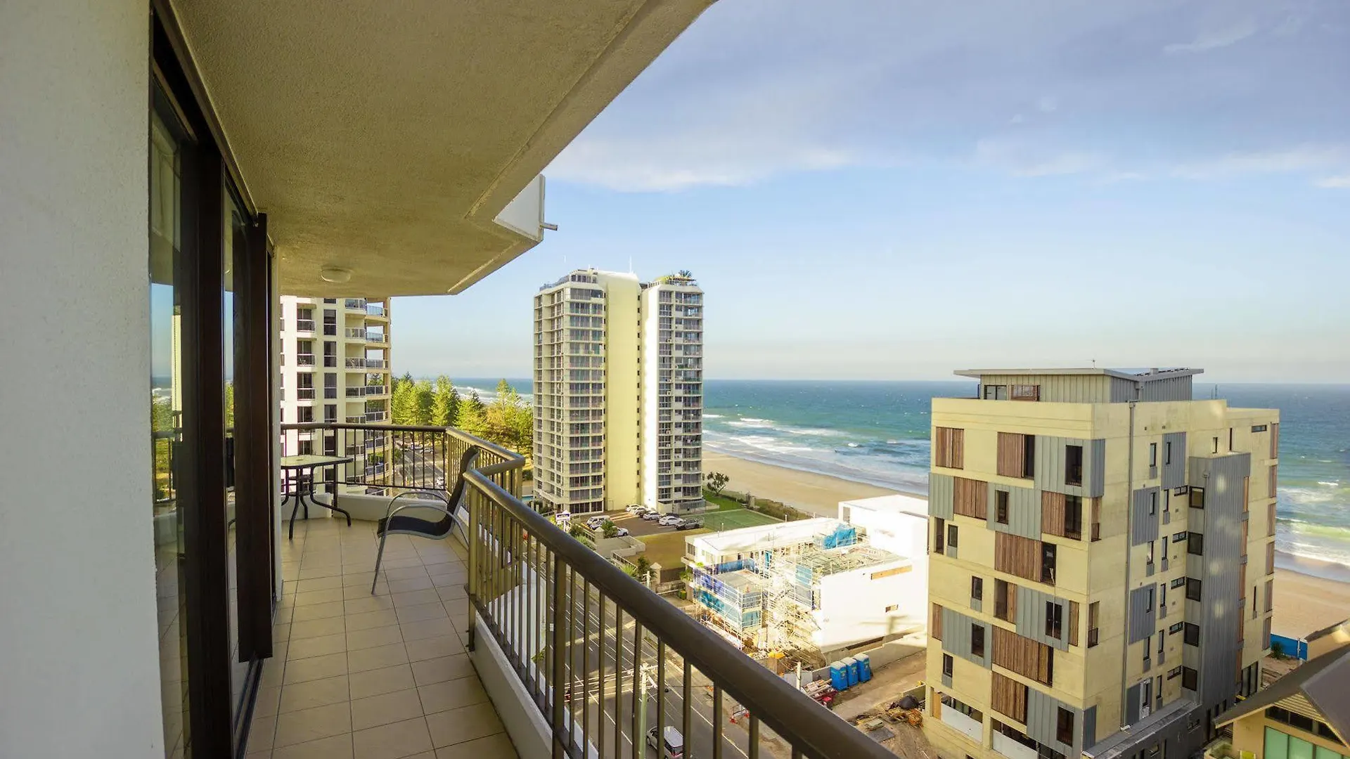 Carrington Court Aparthotel 3*