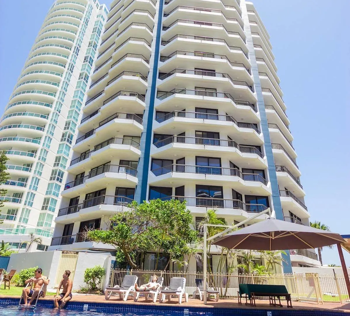 Carrington Court Main Beach