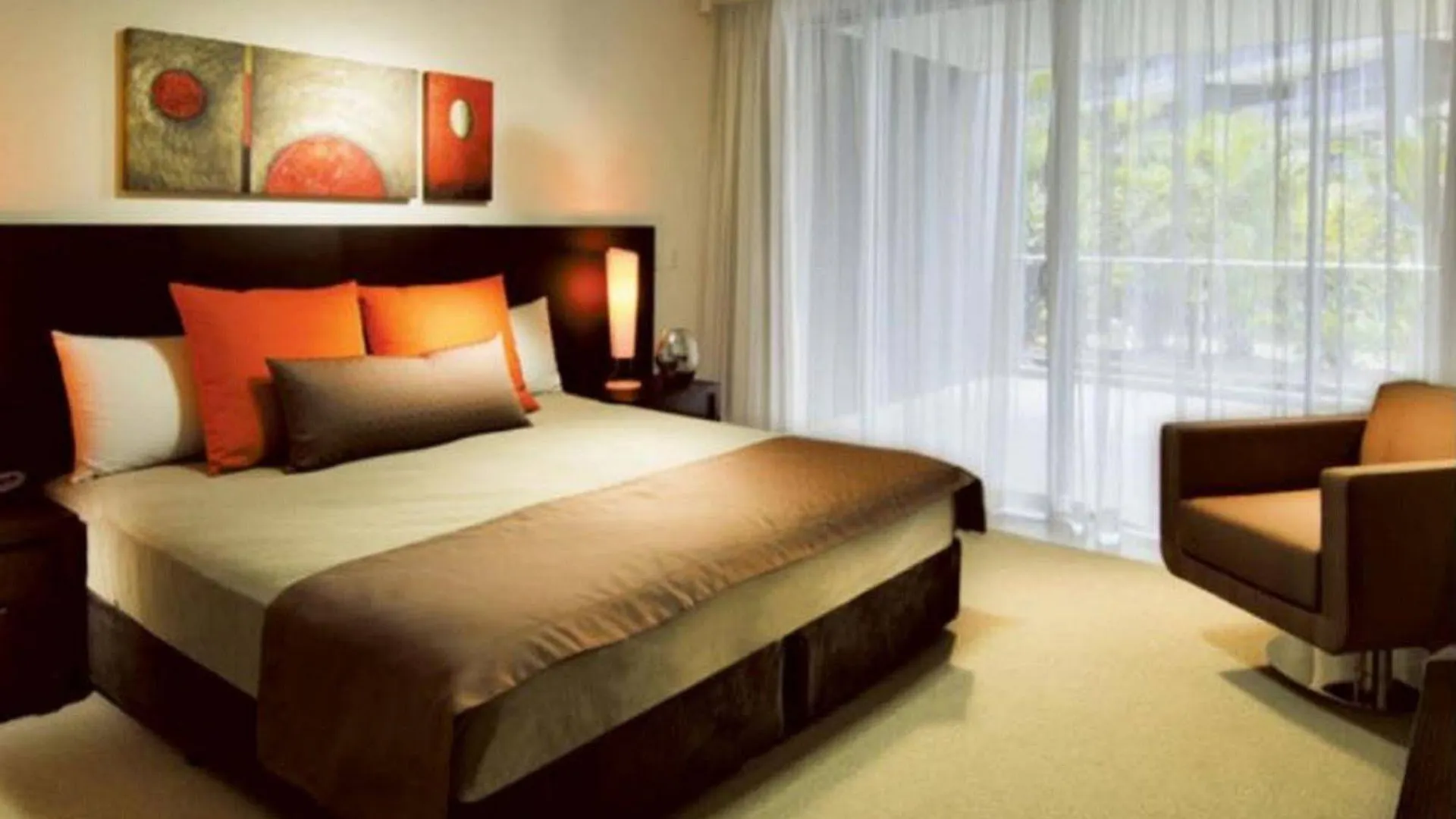 Azzura Greens 5*