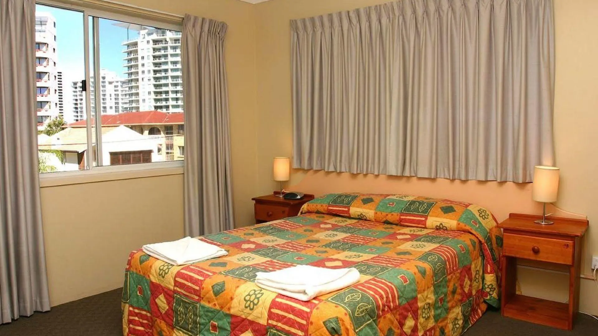 Le Chelsea Holidays 3*
