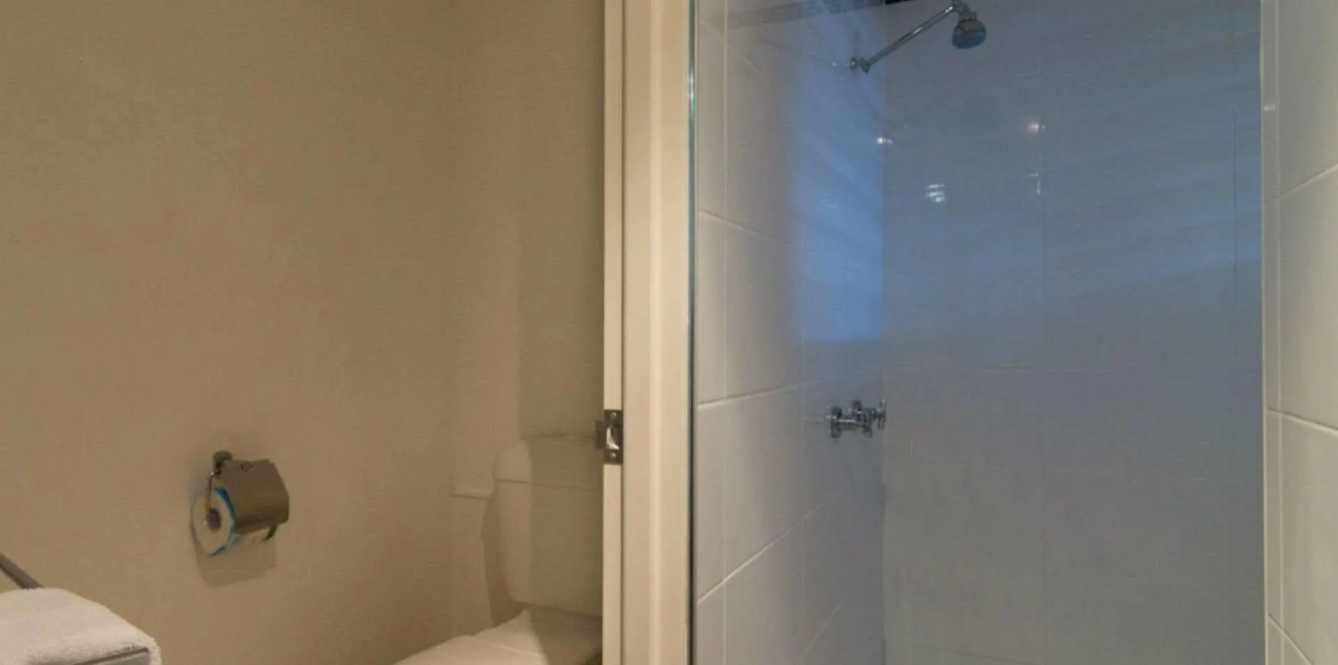 Durham Court Apartment *