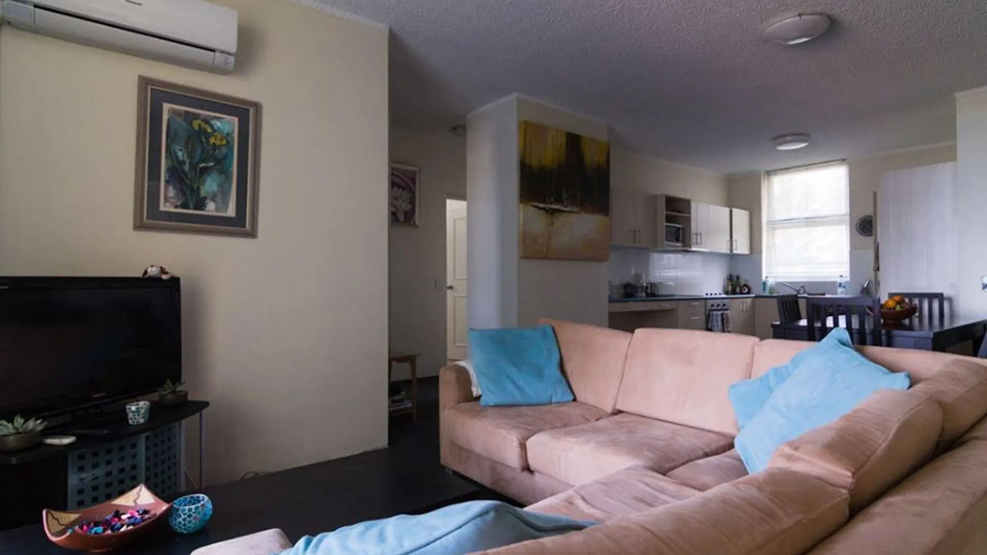 Durham Court * Gold Coast