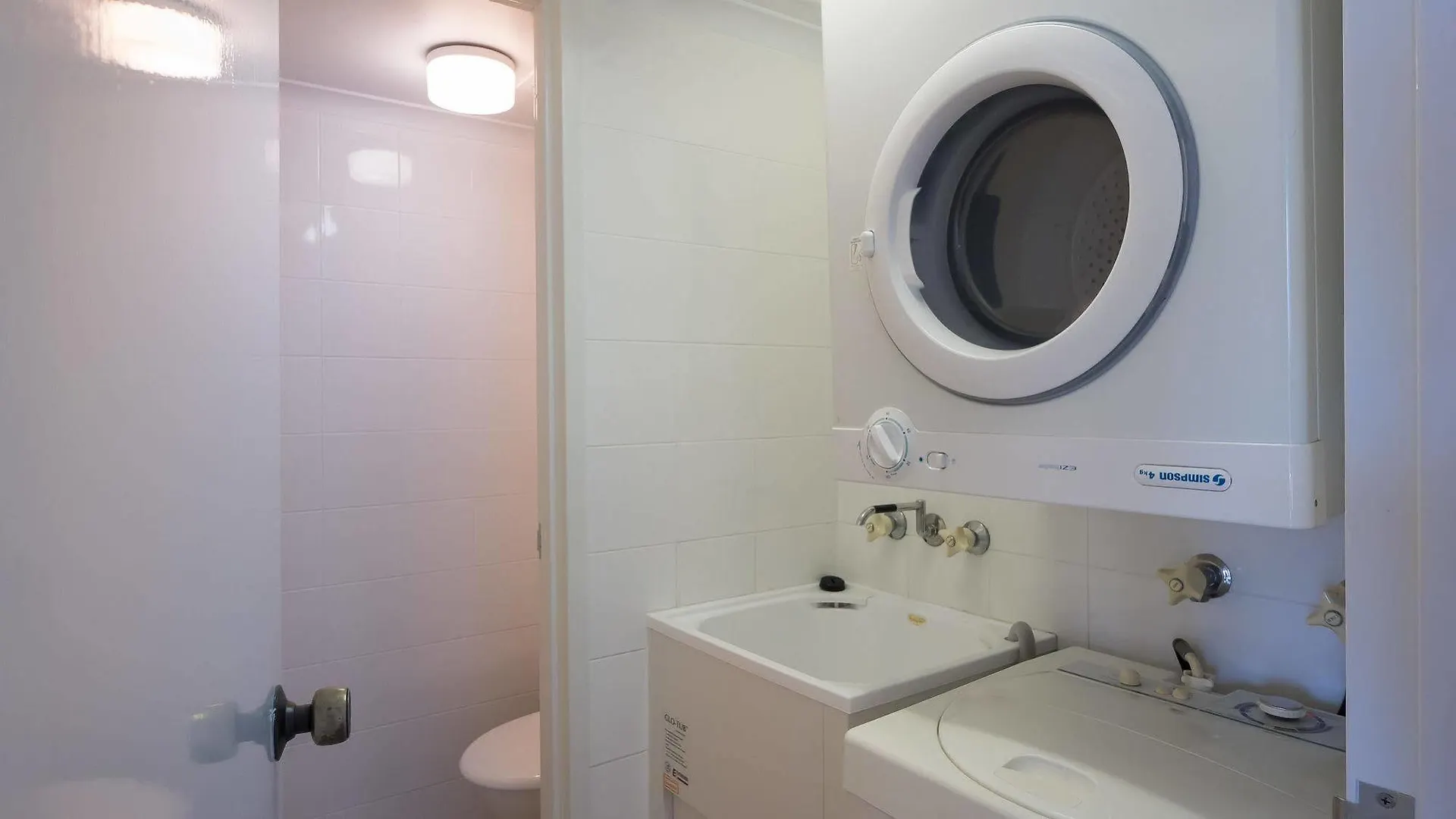 Aparthotel Alexander 3*