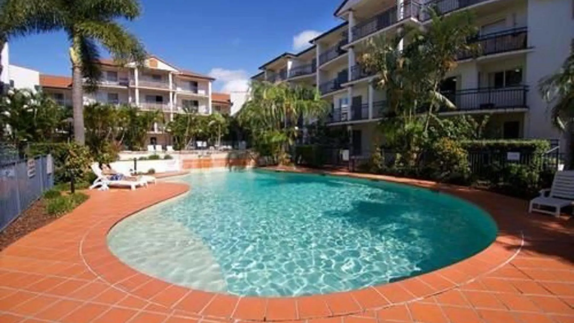 Aparthotel Blue Water Bay Villas Gold Coast