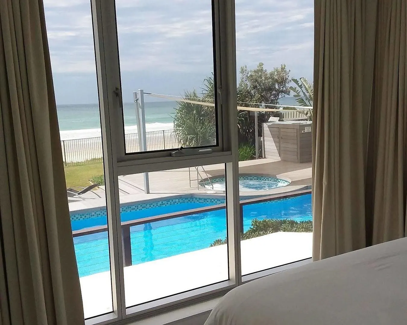 Hibiscus On The 3* Gold Coast