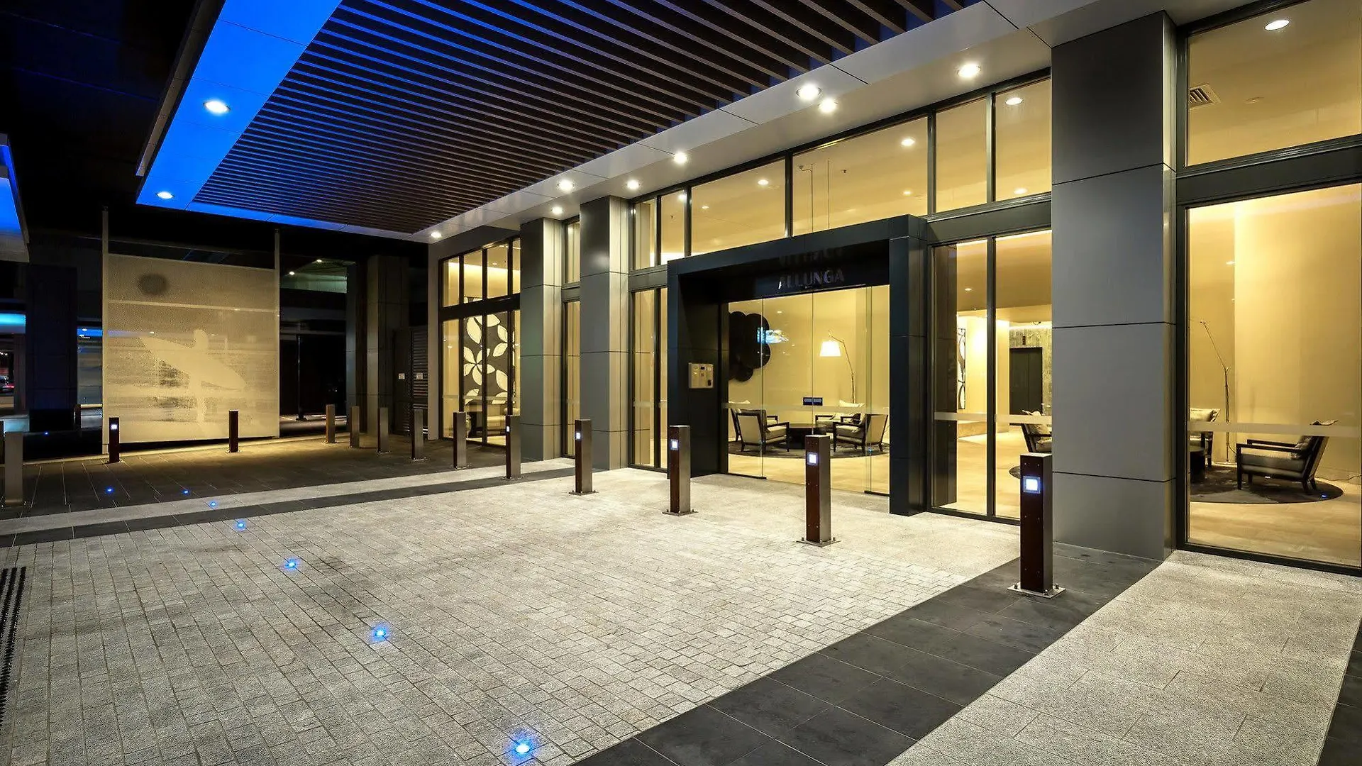 Paradise Centre Aparthotel