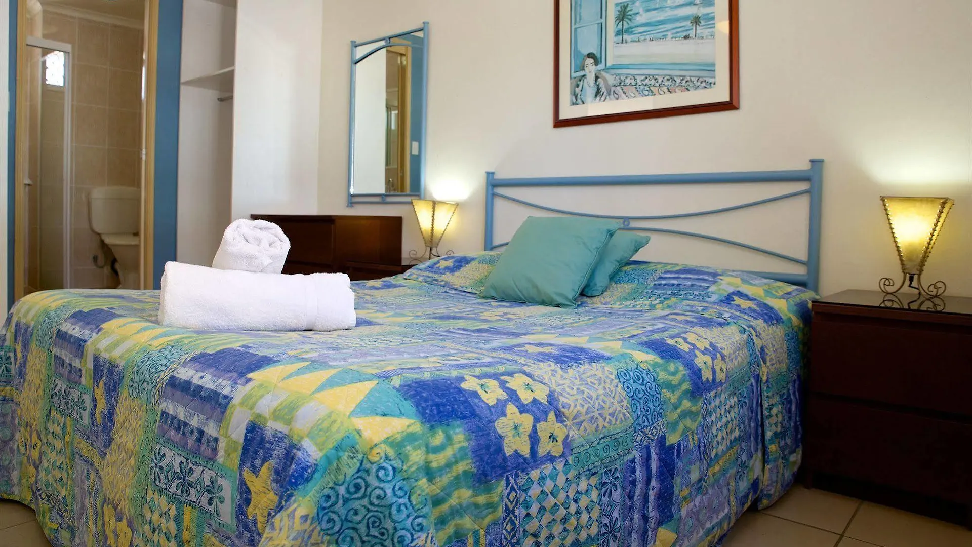 Apartment Raffles Royale