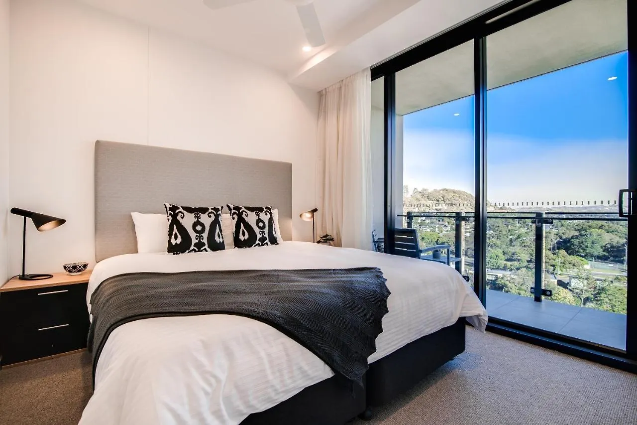 Iconic Kirra 4* Gold Coast