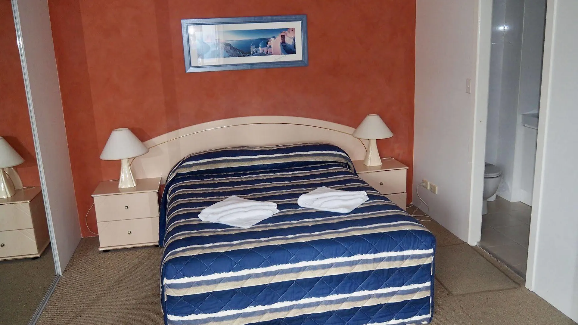 Oceanside Cove 4*