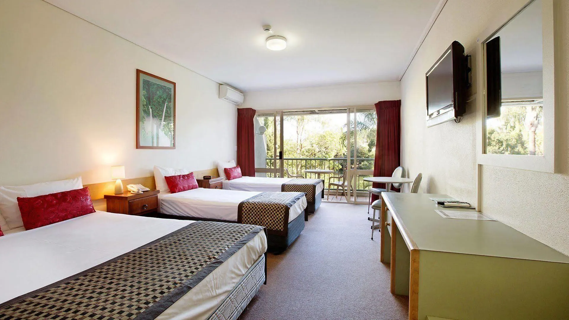 Nightcap At Hinterland Nerang 3* Gold Coast