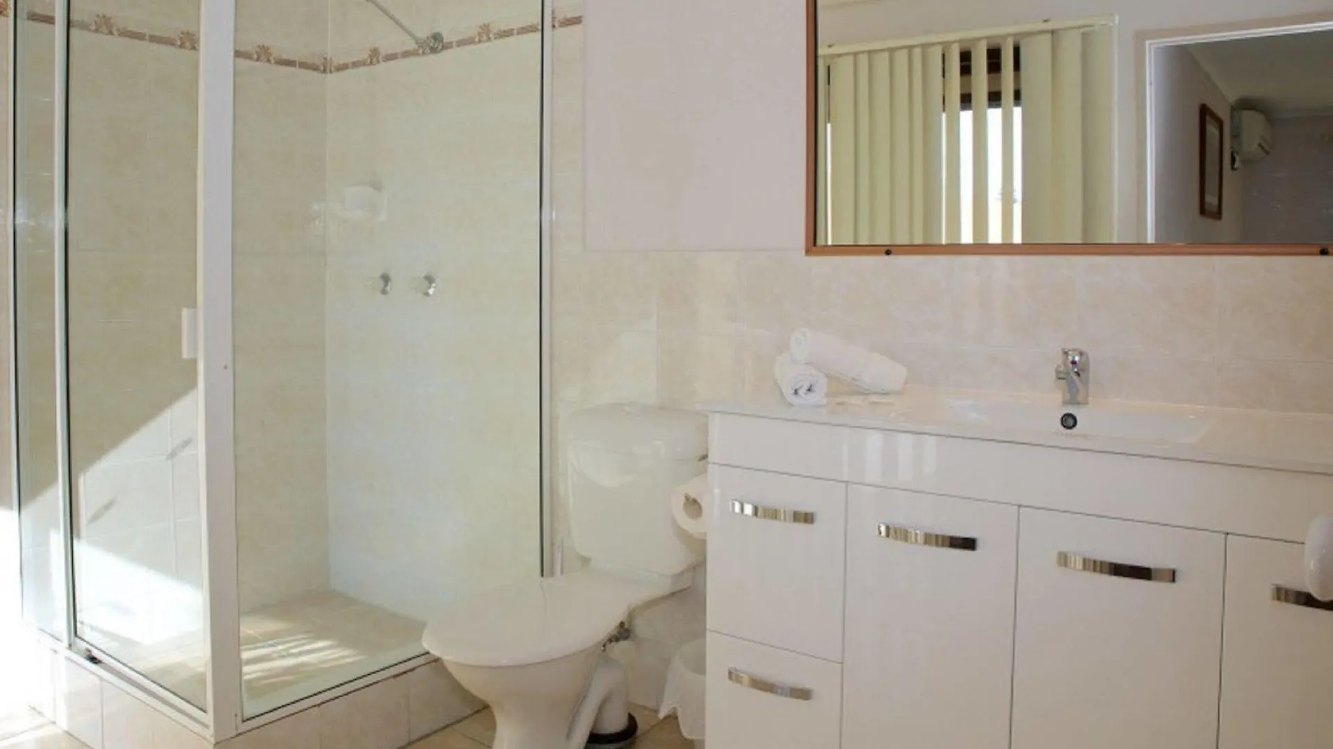 Aparthotel Grangewood Court 3*