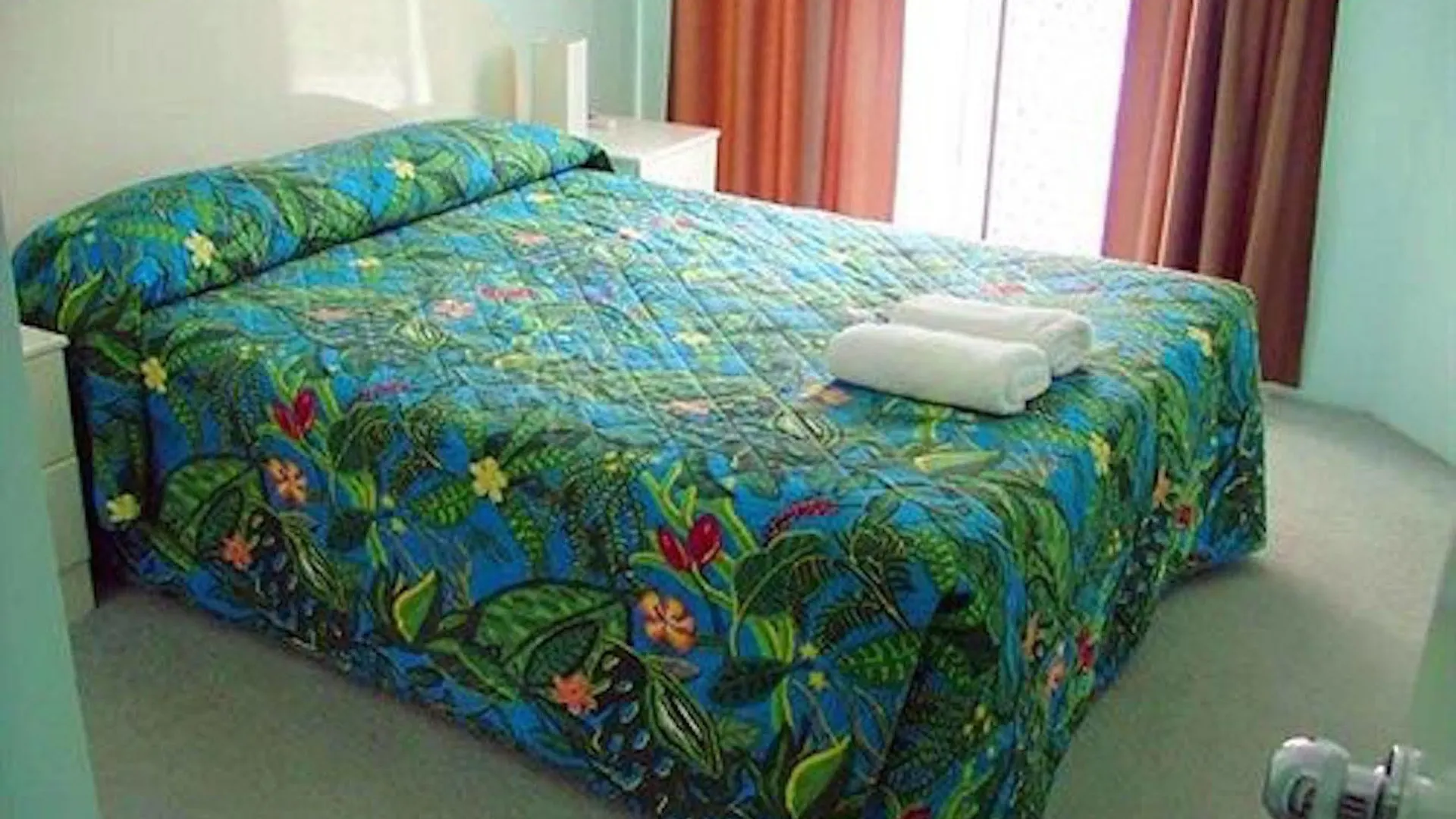 Aparthotel Surfers Del Rey
