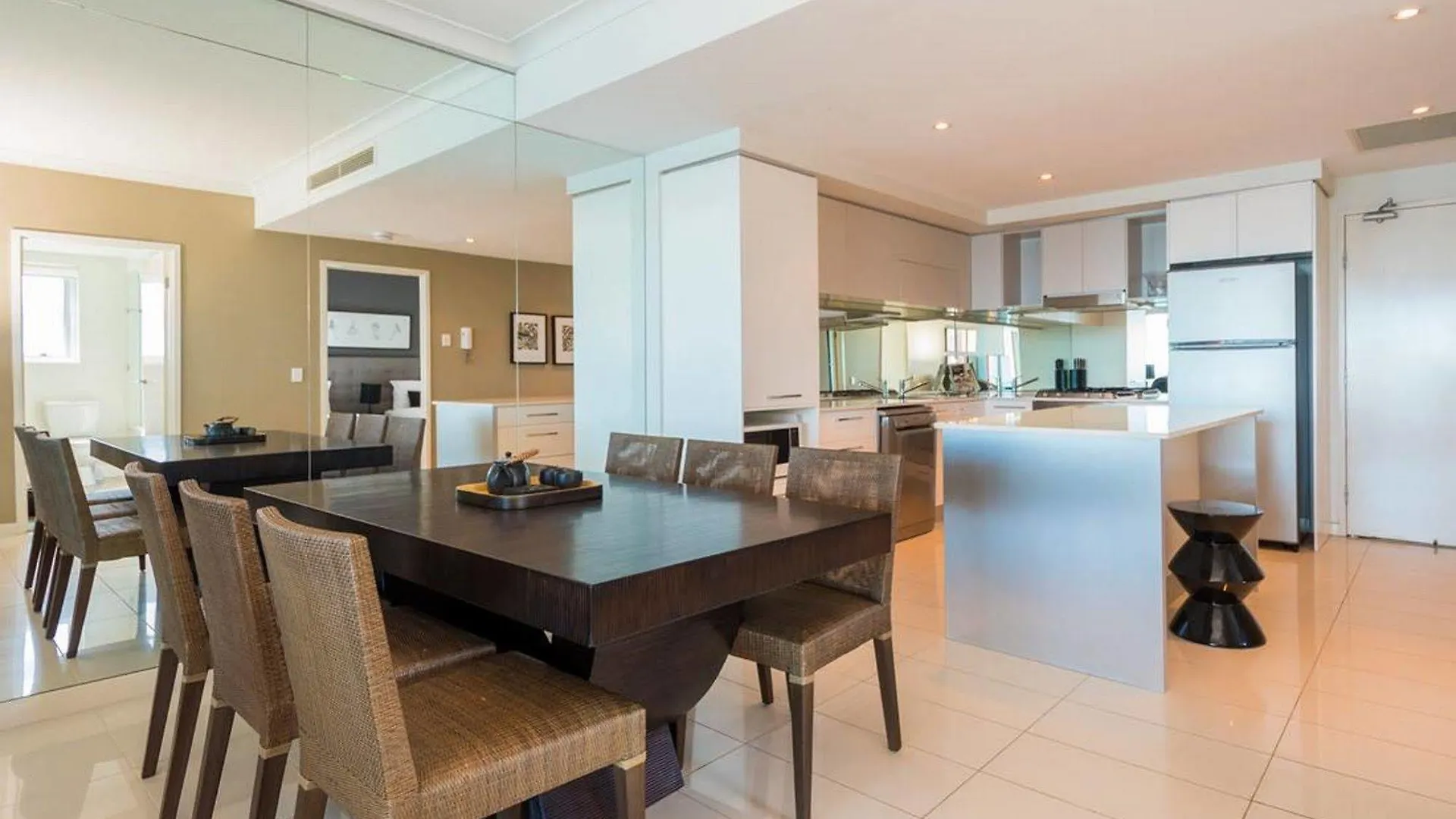Silvershore On The Broadwater 4*
