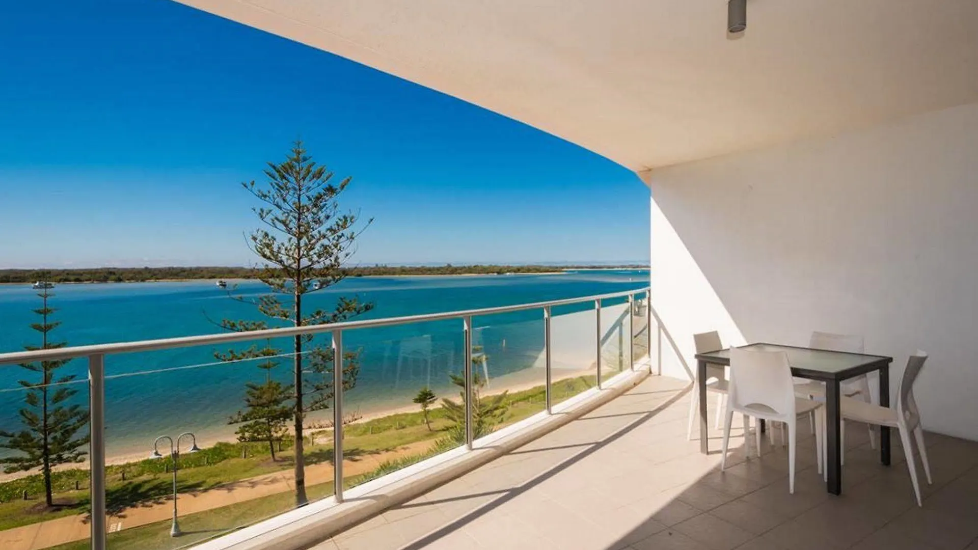 Aparthotel Silvershore On The Broadwater
