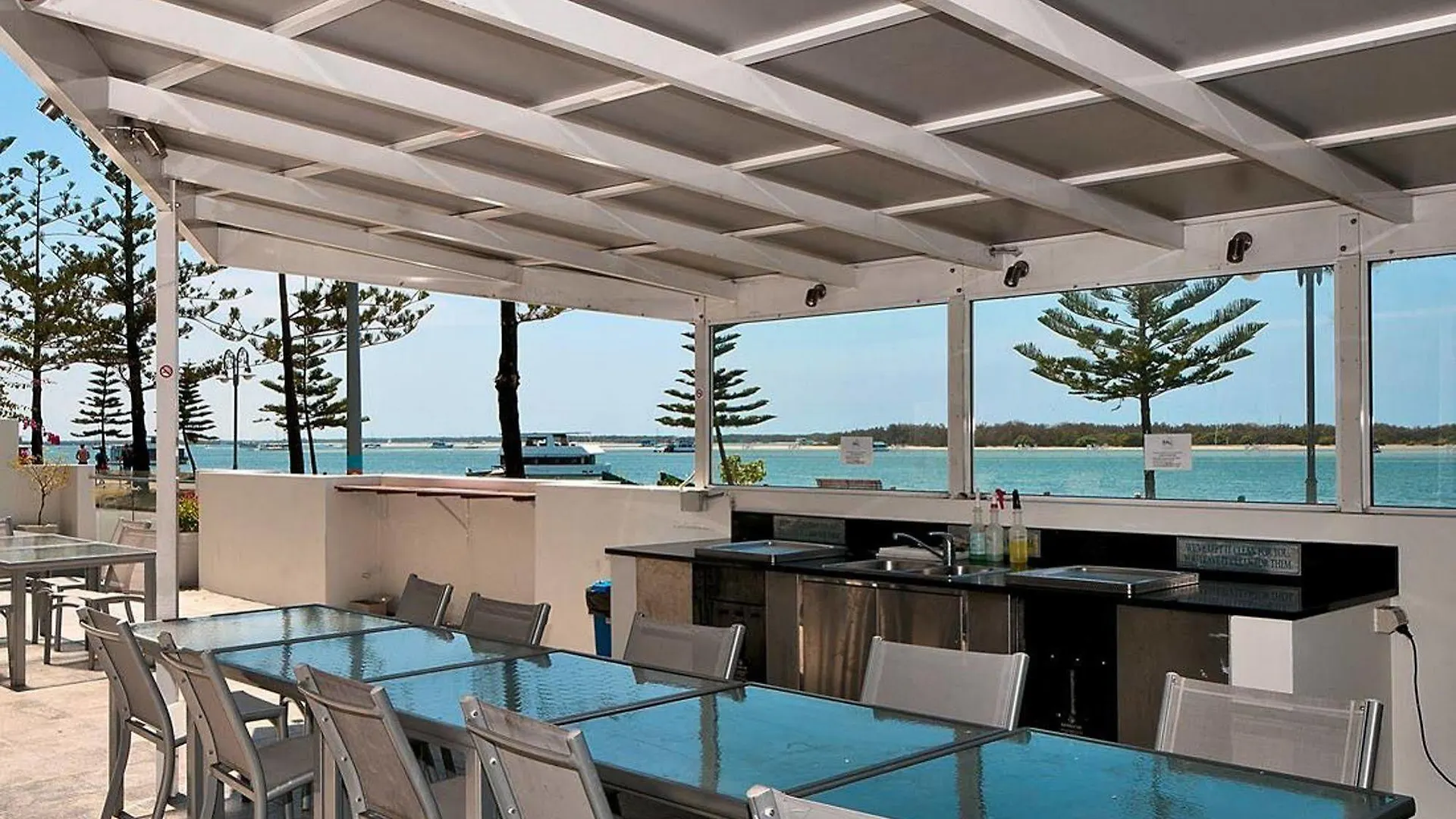 Aparthotel Silvershore On The Broadwater
