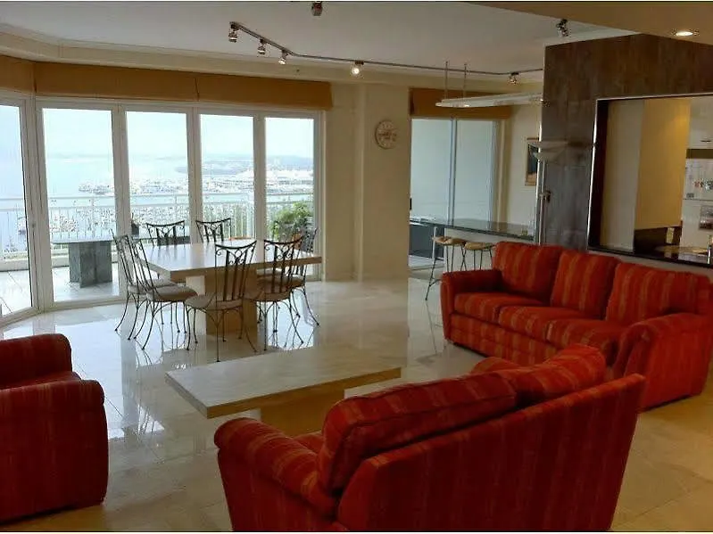 度假村 海洋沙滩度假酒店 4*