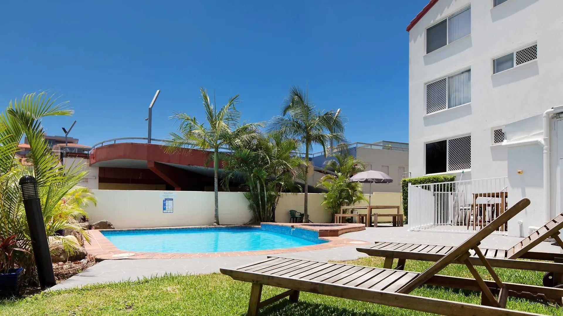 Burleigh Point 3* Gold Coast