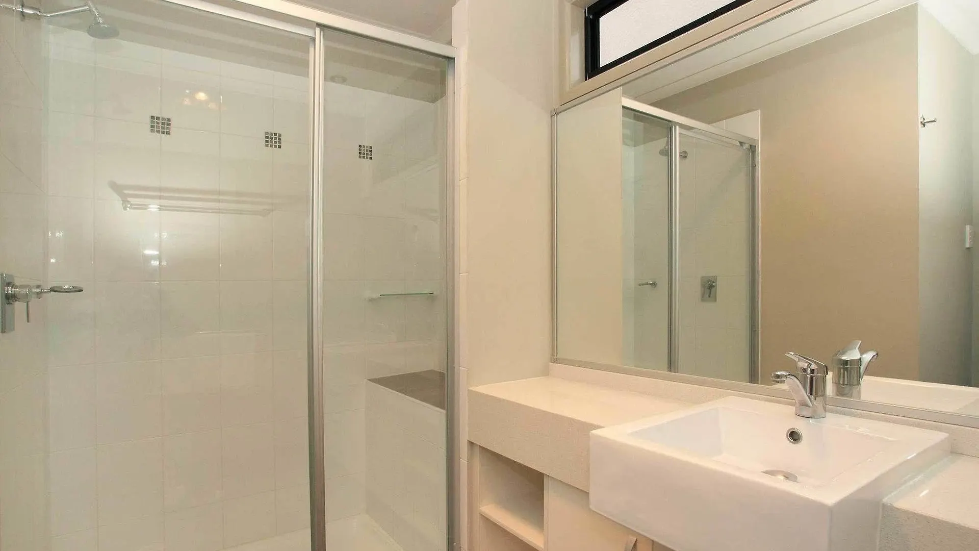 Burleigh Tourist Park 2* Gold Coast