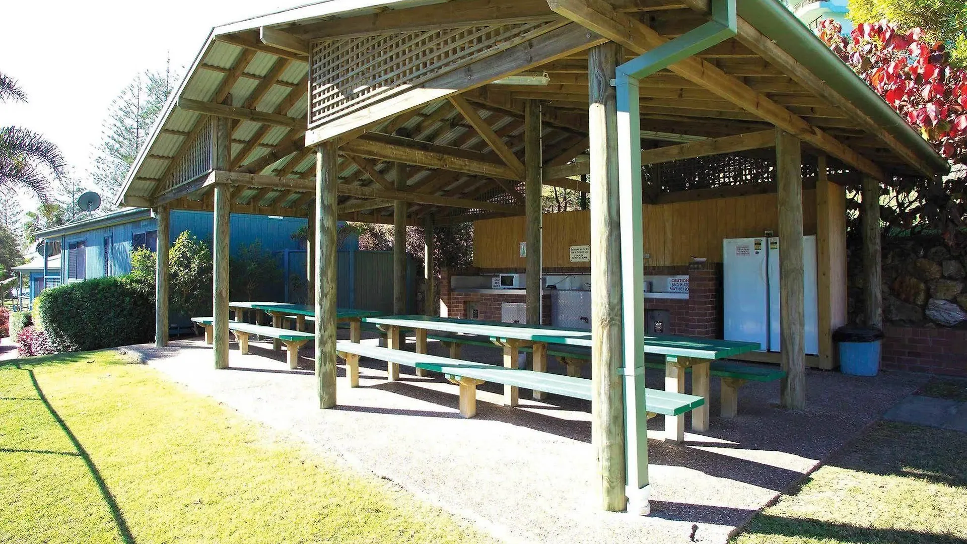 Burleigh Tourist Park 2* Gold Coast