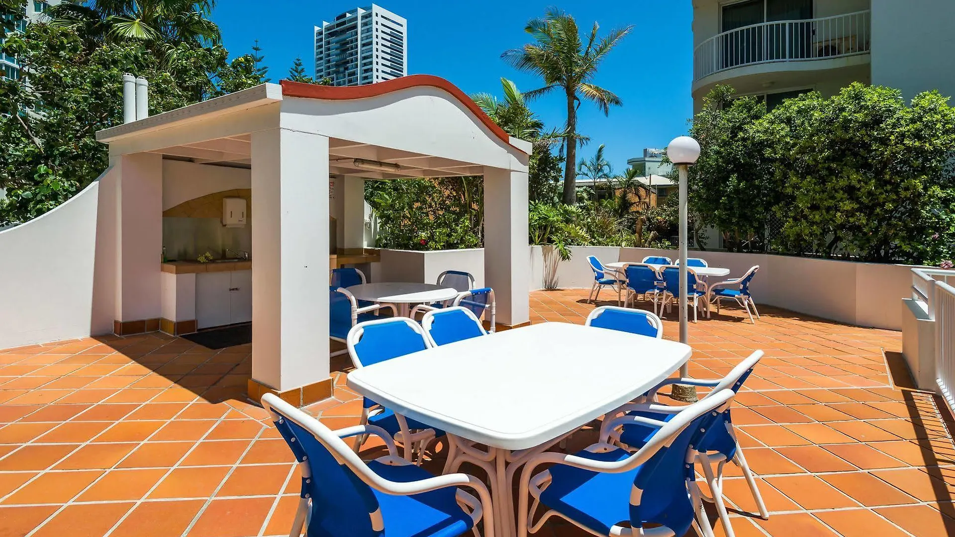 The Ritz Heated Pool Aparthotel Gold Coast